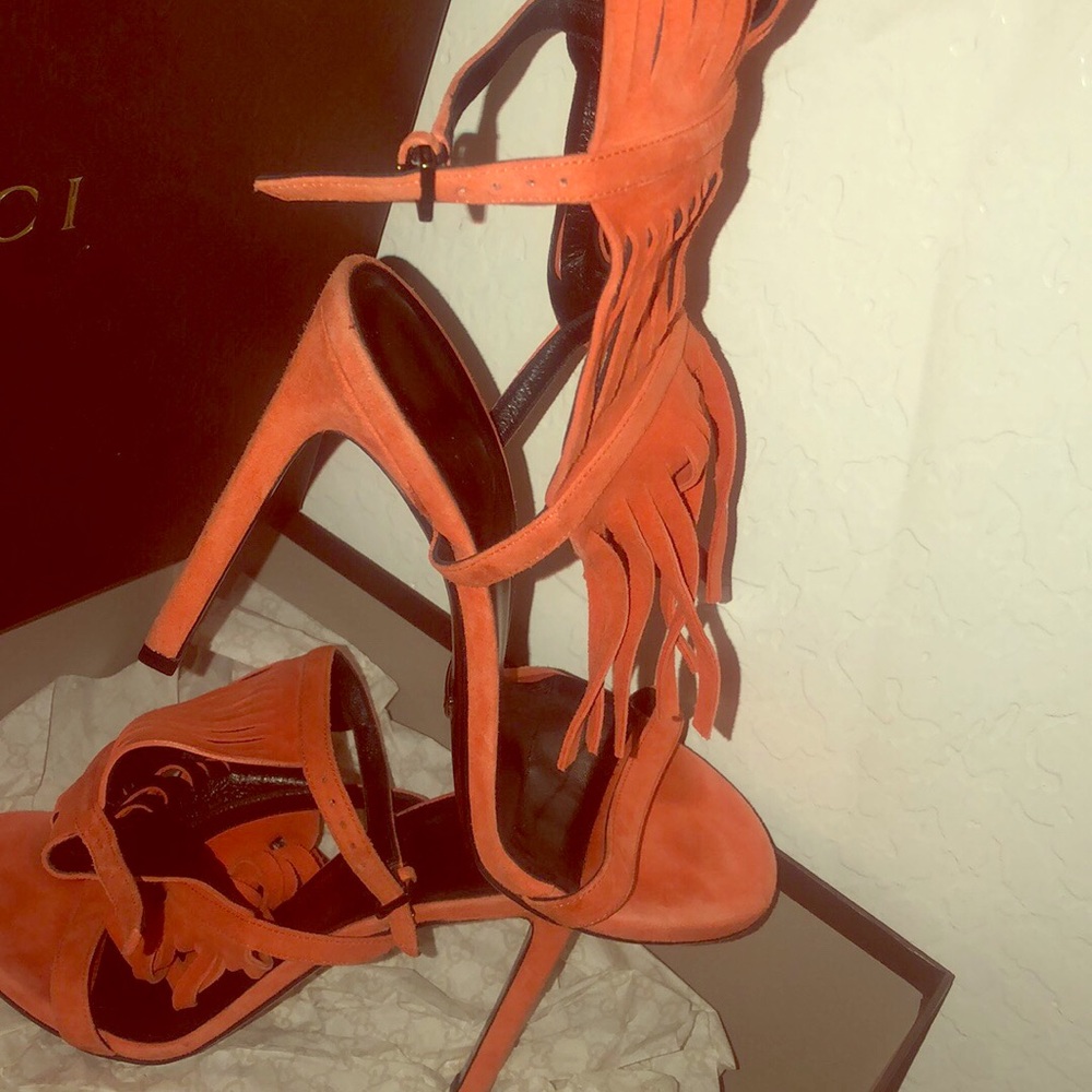 Gucci sandals size 6.5 used 2 time only ,